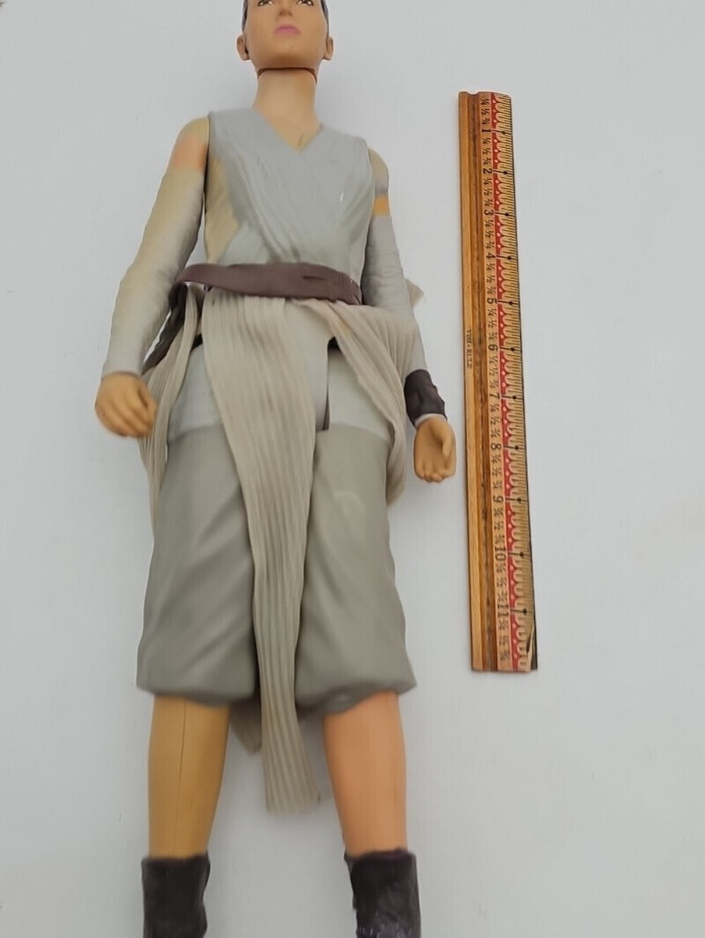 Rey The Force Awakens 18” Action Figure 1866NT01 2016 JAKKS Pacific Inc.